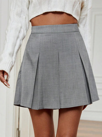 Essnce Women's Solid Color Pleated Casual Mini Skirt