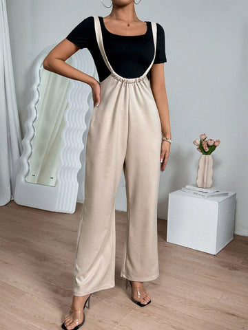 Women's Solid Color Short Sleeve T-Shirt And Overall Pants Set