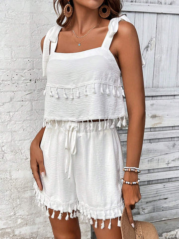 Women's Solid Color Sleeveless Top With Tassel Tie And Pocketed Knotted Fringed Shorts Two-Piece Set, Summer
