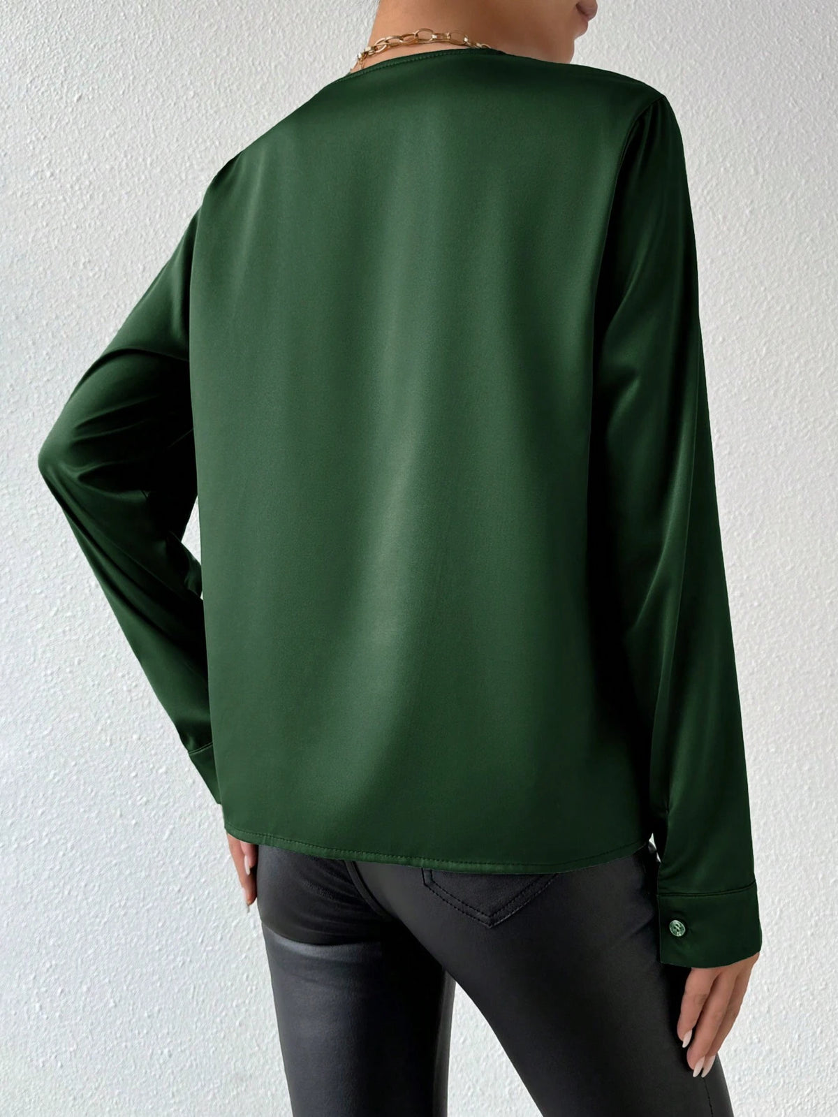 Essnce Women's Solid Color V-Neck Long Sleeve Elegant Shirt, Spring/Summer