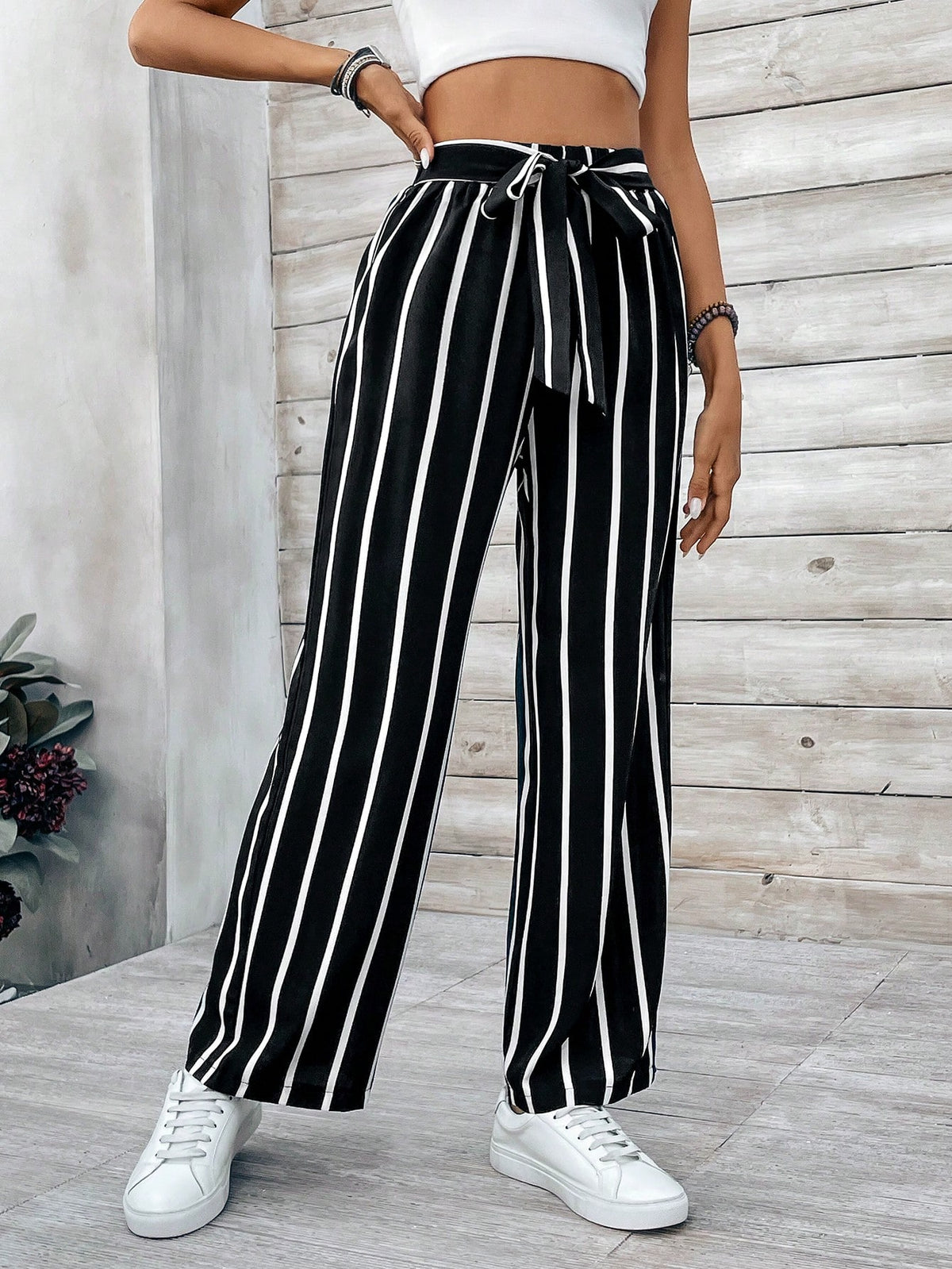 Essnce Women's Striped Pants