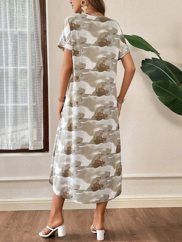 Women's Summer Beauty Stripe Print 336-65 Abstract Bat Sleeve Curved Hem Casual Long Dress