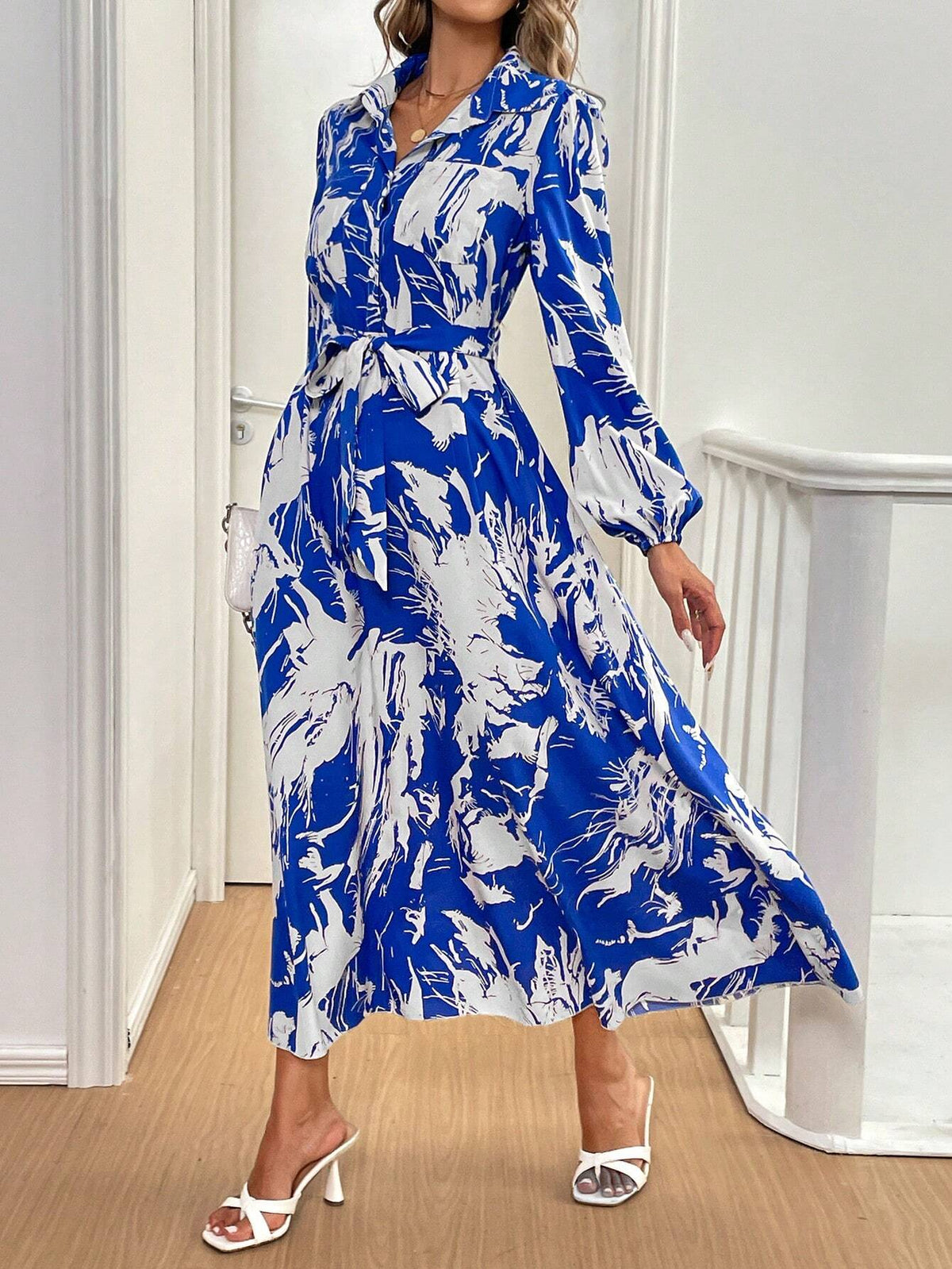 Women's V-Neck Long Sleeve All-Over Print Tie-Waist Elegant Graceful Loose Dress