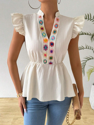 Essnce Women's Vacation Floral Pattern Notched V-Neck Cap Sleeve Top With Ruffle Hem, Casual Shirt