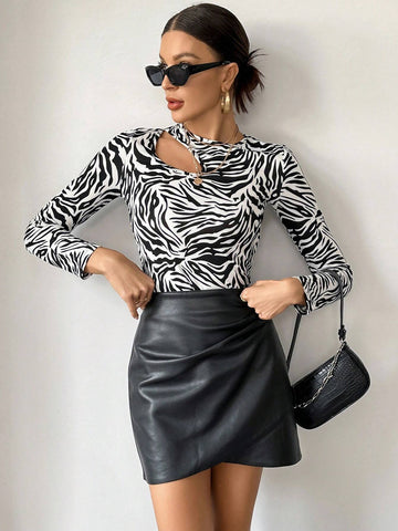 Essnce Zebra Striped Cut Out Tee