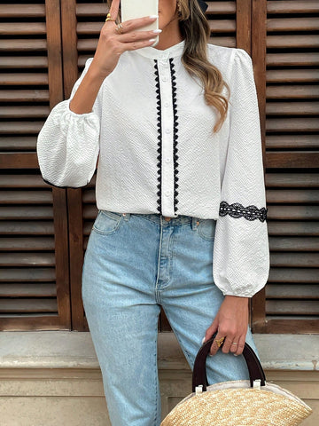 Franclia Elegant Commuter Casual Loose Lace Patchwork Balloon Sleeve Stand Collar Woven Textured Fabric White Blouse For Women,