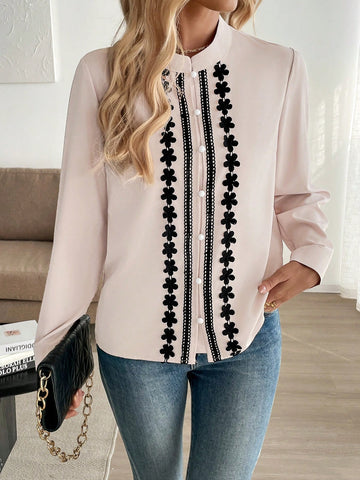 Franclia Elegant Minimalist H-Silhouette Lace Trim Stand Collar Long Sleeve