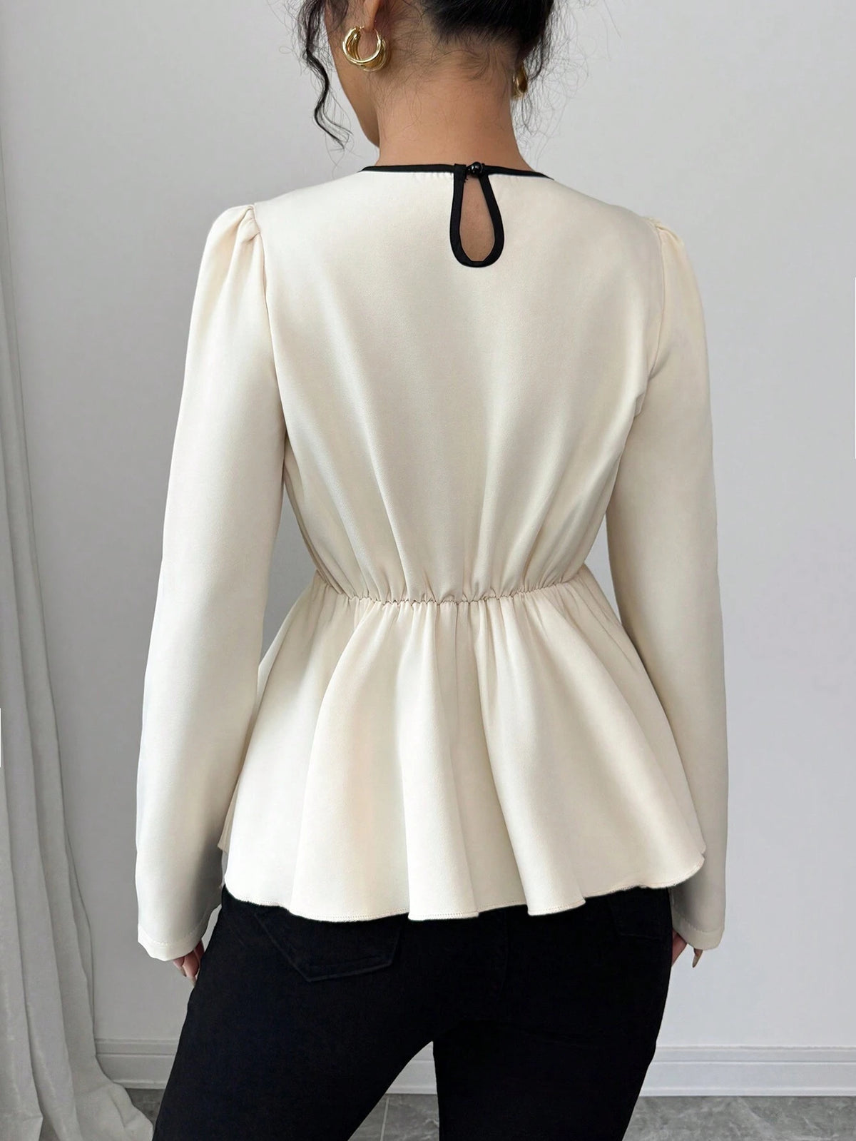 Franclia Women's Elegant Ruffle Sleeve Contrast Bow Tie Waist Fish Tail Hem Blouse