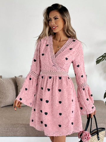 Women's New Fashion Ruffle Sleeve Heart Print Patchwork Lace Hem Dress, Suitable For Valentine's Day, Dating, Versatile