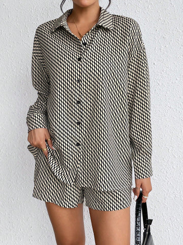 Allover Print Drop Shoulder Shirt & Knot Front Shorts