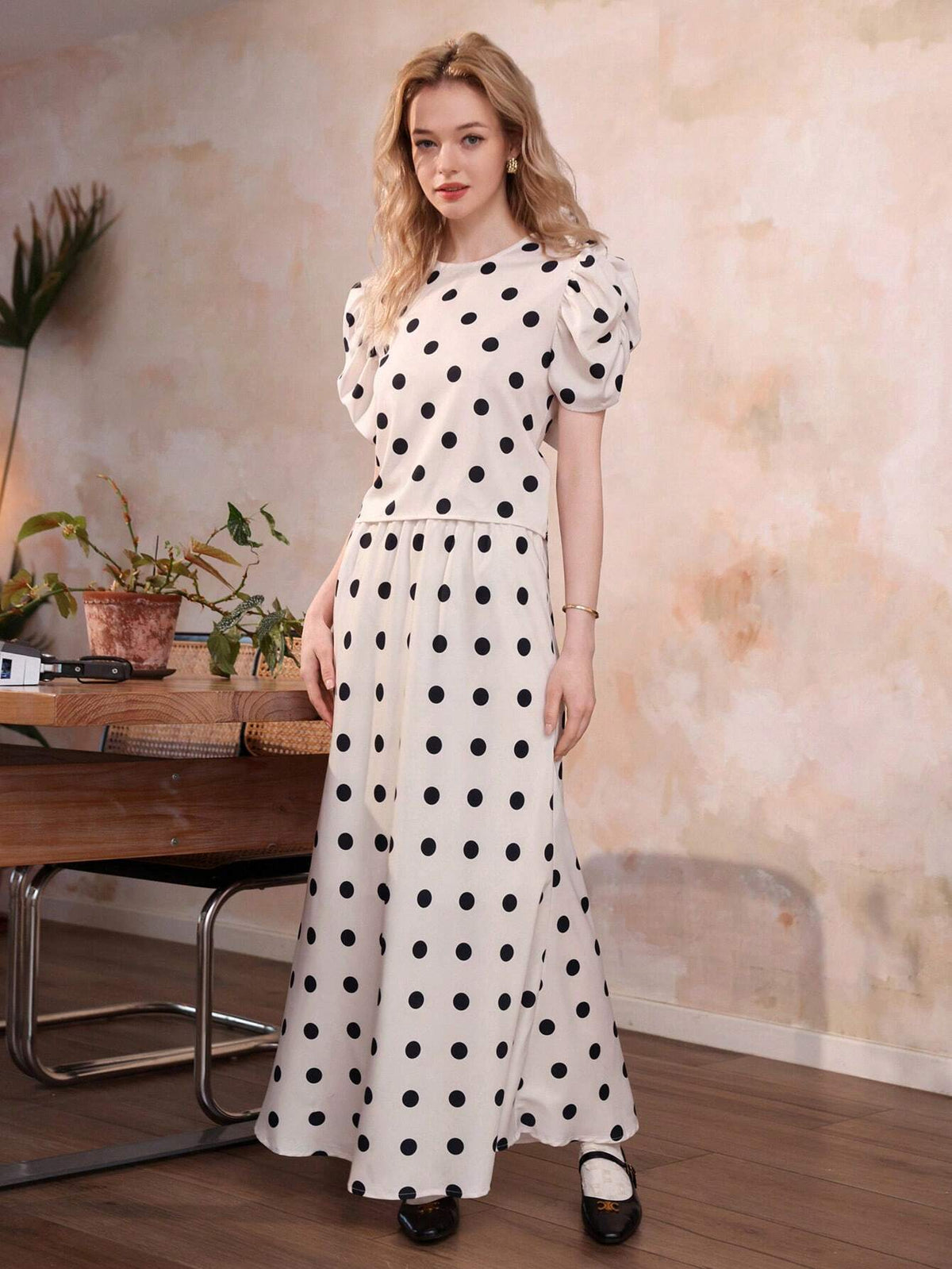 French Polka Dot Puff Sleeve Dress With Bow And Open-Back Design, Elegant For Female Teachers, Comes With Doll Collar And Long Skirt, 2pcs/Set