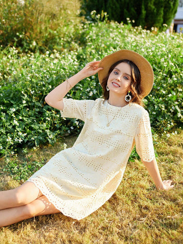 Hollow Out Embroidered Round Neck Short Sleeve Dress