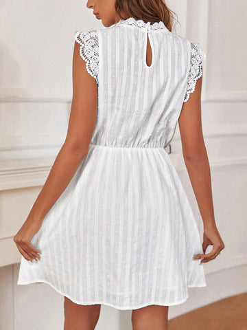 Ladies' Solid Color Patchwork Lace Dress