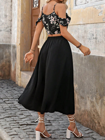 Random Printed Hollow Out Shoulder Cropped Top & High Slit Skirt Set