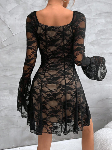 Solid Color Lace Spliced See-Through Elegant Long Sleeve Dress With Sweetheart Neckline