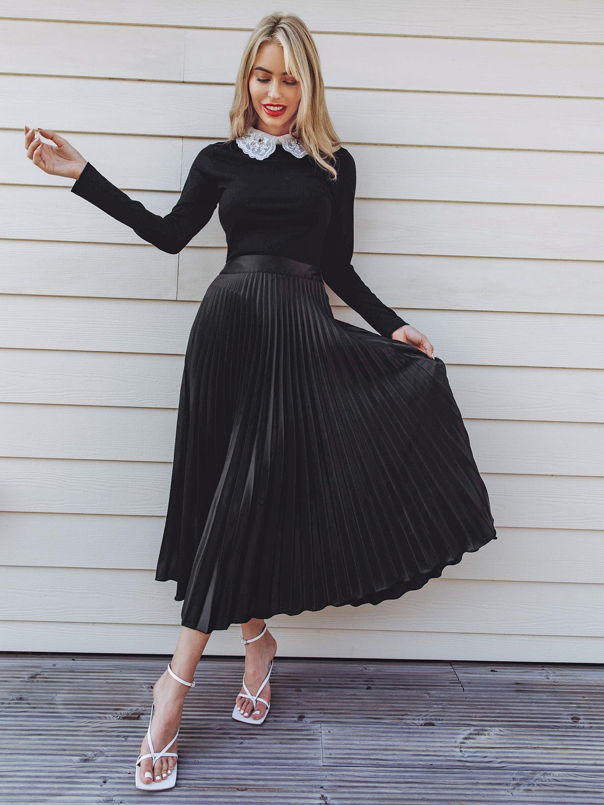 Frenchy Solid Pleated Skirt