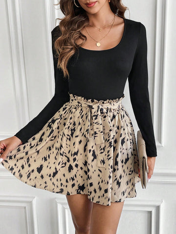 Women'S Solid Color Tee With Large Round Neck, Belted Floral Print Skirt Two-Piece Set