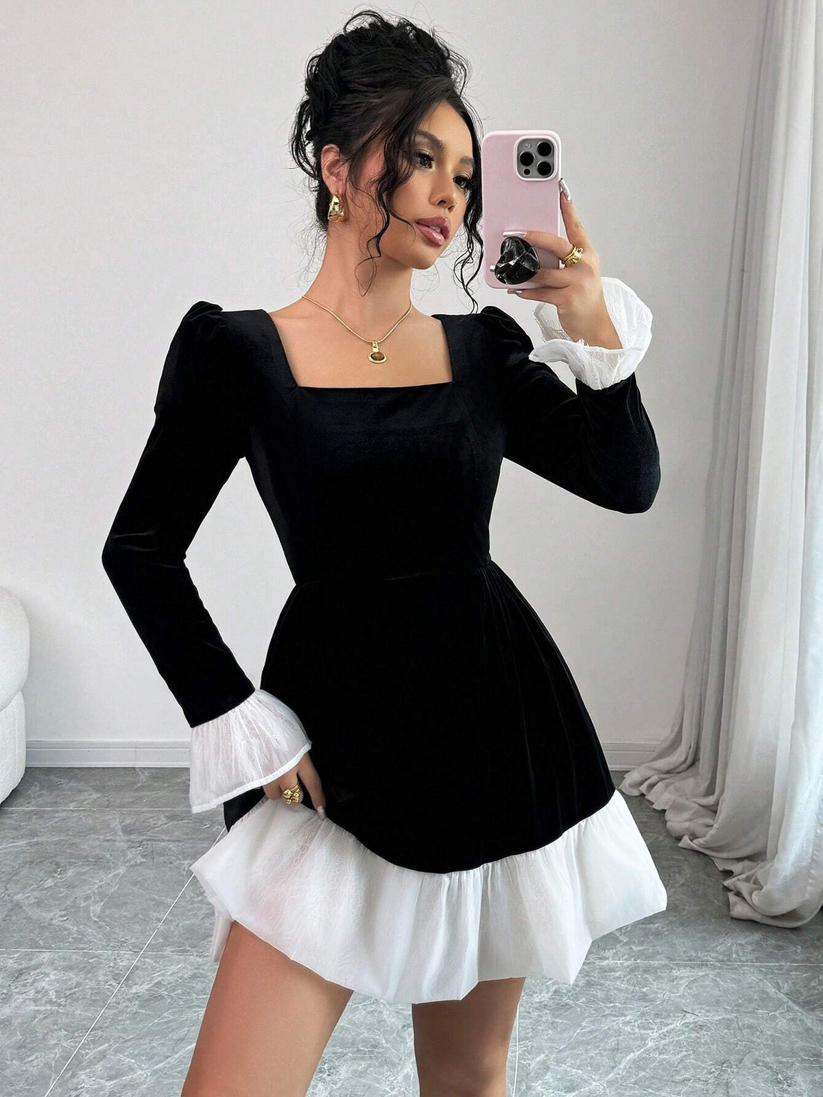Women Elegant Black & White Lace Mesh Patchwork Mini Skirt
