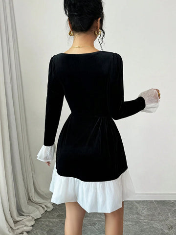 Women Elegant Black & White Lace Mesh Patchwork Mini Skirt