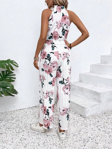 Women Fashionable Floral Printed Pleated Jumpsuit For Vacation