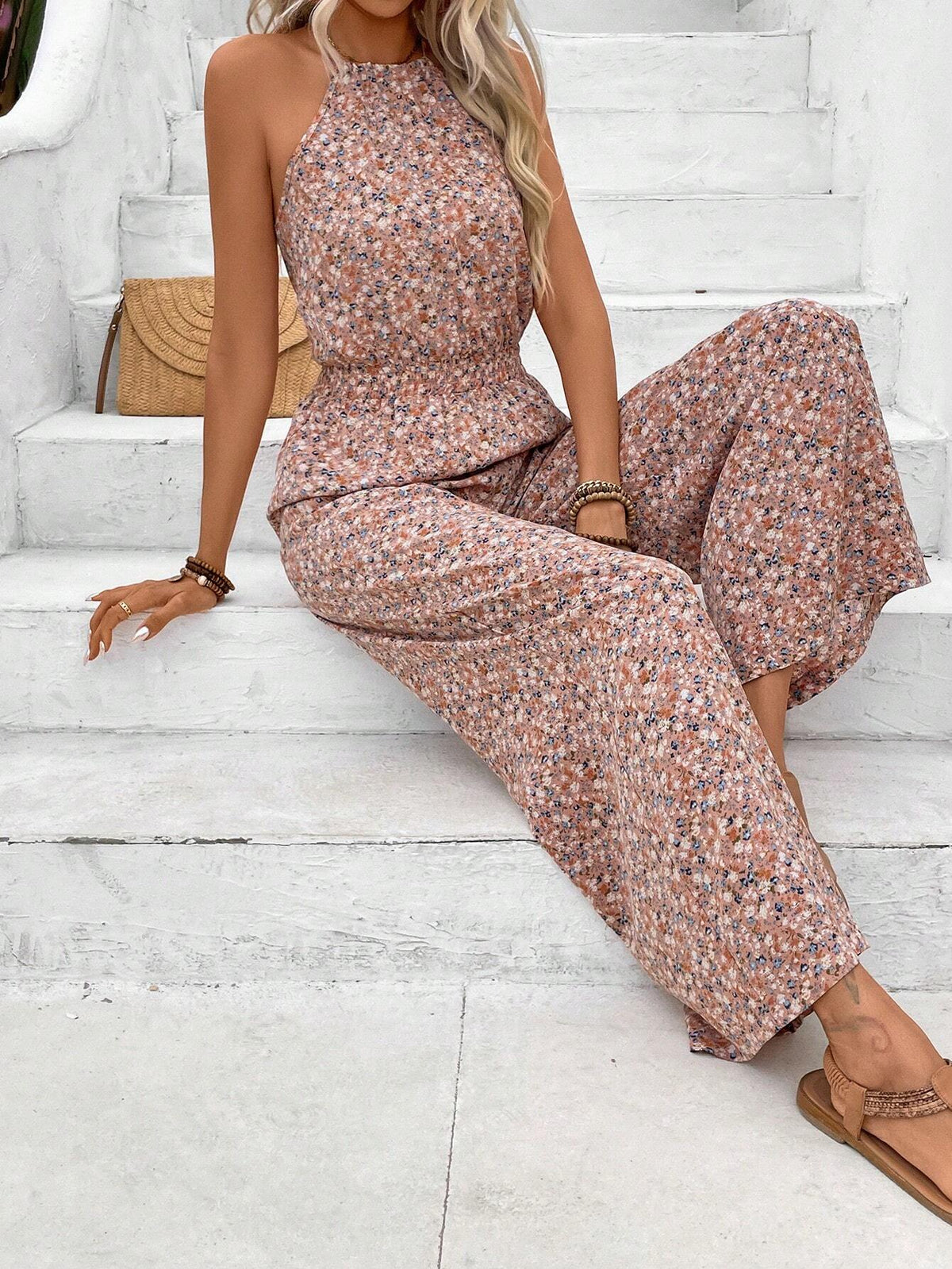 Women Loose Cami Jumpsuit With Wide Leg Pants And Casual Floral Print