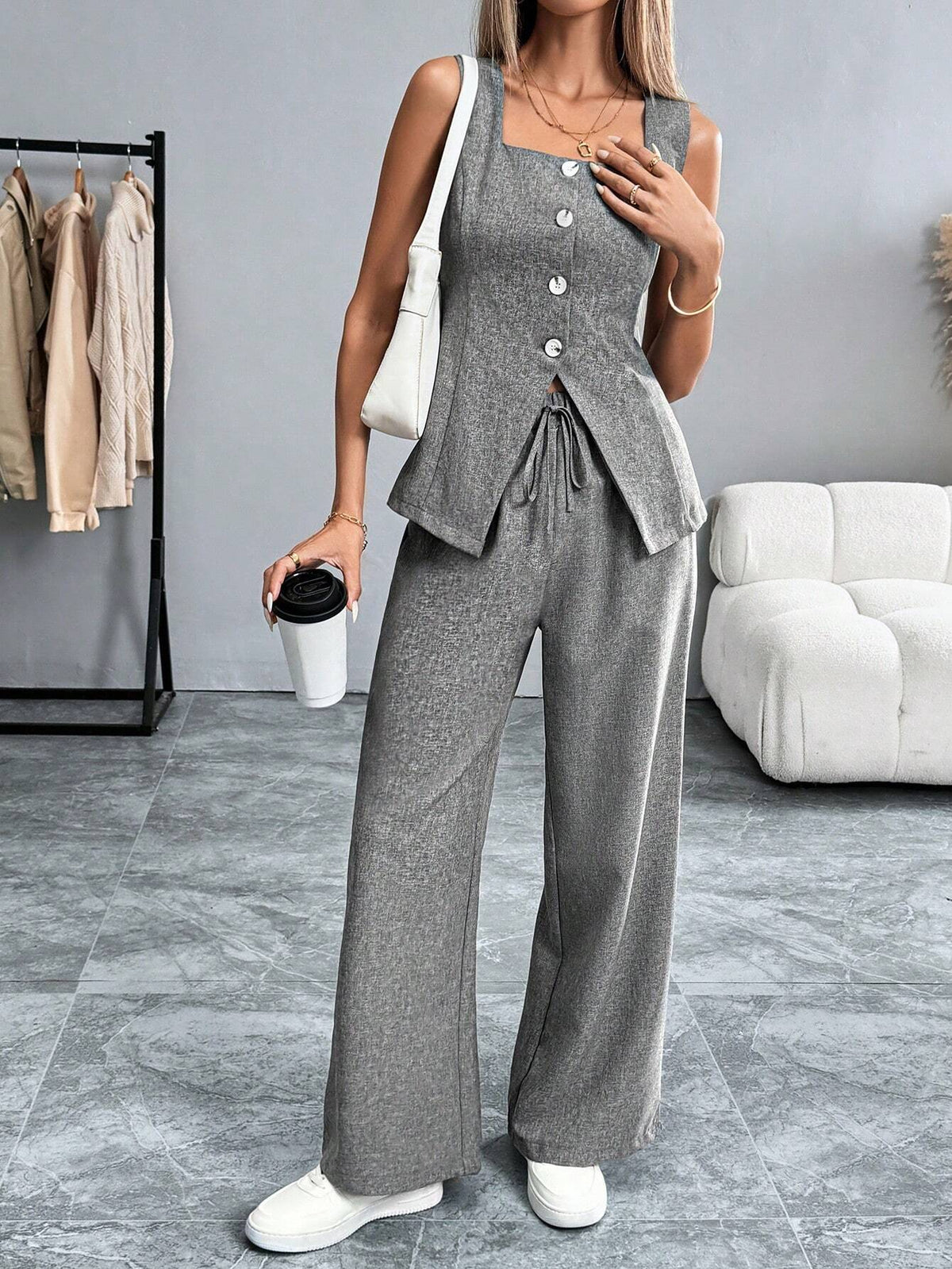 Women Solid Color Sleeveless Top And Pants Set