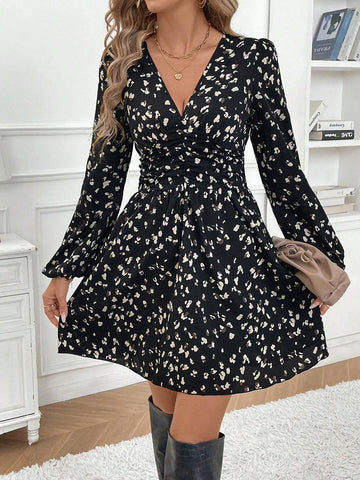 Women V-Neck Puff Sleeve Waist Ruched Short Elegant Dress, Autumn