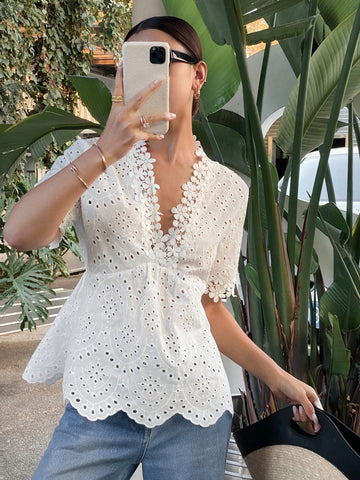 Frenchy Women's Floral Applique & Embroidered Short Sleeve Blouse,Lace Spliced V-Neck