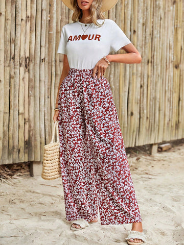Women's Letter Printed Short-Sleeved T-Shirt And Flower Printed Trousers Suit Summer Two Piece Outfits Two Piece Beach Set