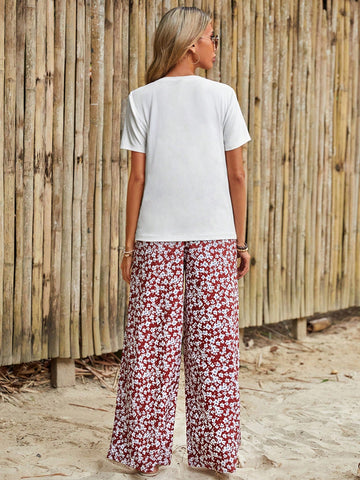 Women's Letter Printed Short-Sleeved T-Shirt And Flower Printed Trousers Suit Summer Two Piece Outfits Two Piece Beach Set