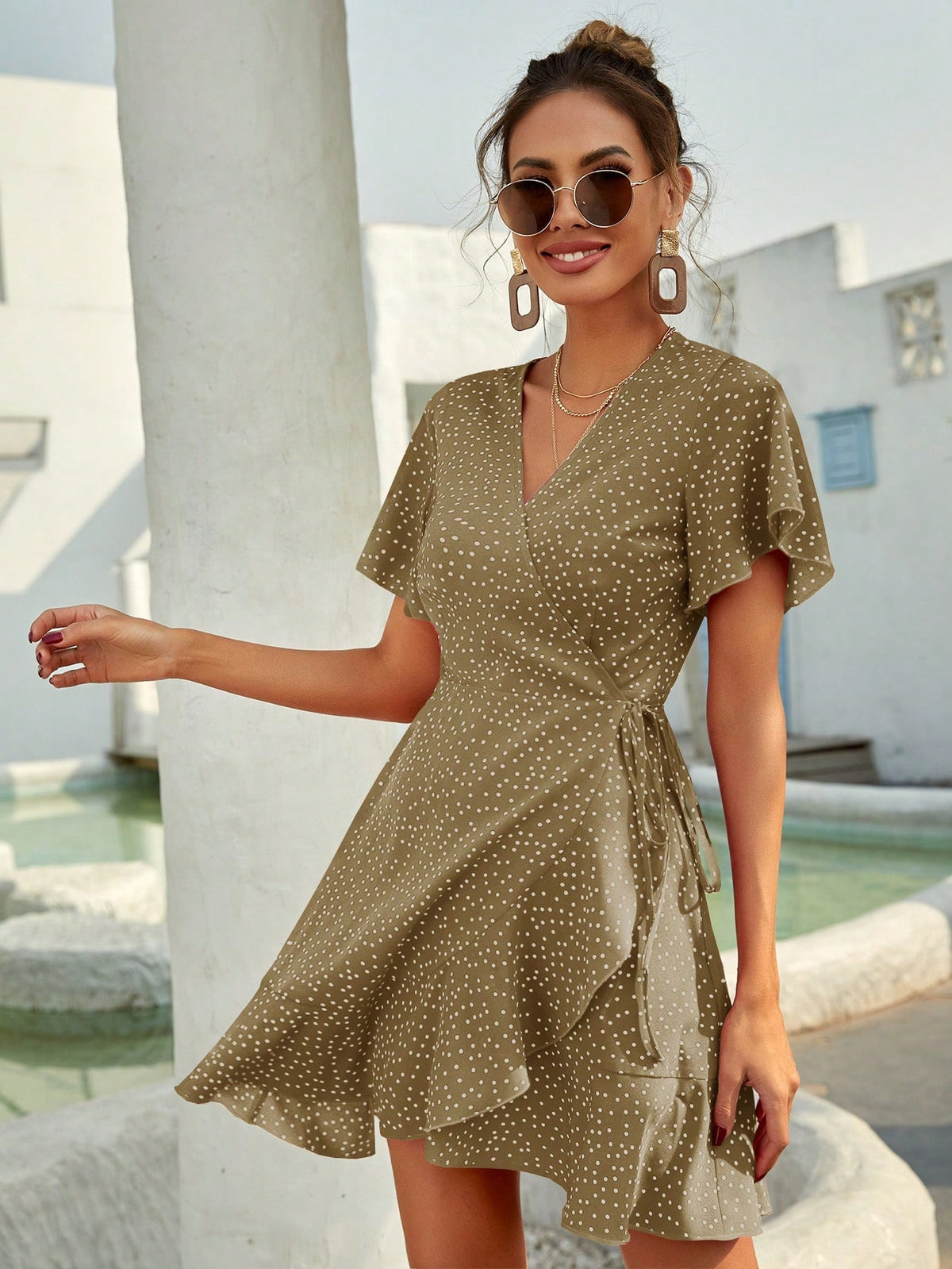 Women's Polka Dot Ruffle Short Sleeve Tie Waist Dress