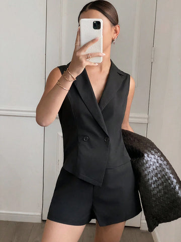 Women's Solid Color Front Button Sleeveless Simple Casual Jumpsuit,Black Solid Color Fake Two-Piece Jumpsuit, Suit Top And Shorts Fake Two-Piece Combination, Elegant For Commuting, Old Money Style