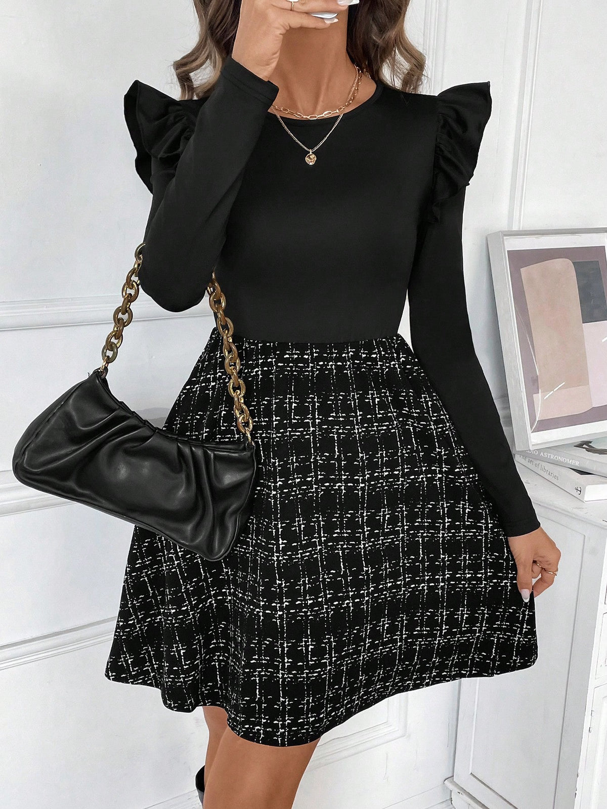 Women's Solid Color Patchwork Round Neck Long Sleeve Casual Short Dress