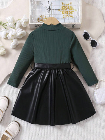 Girls Casual White Ribbed Fabric Ruffle Trim PU Skirt Hem Short Sleeve Dress, With Belt, Suitable For Spring Autumn, Outdoor Wear, Versatile Classic