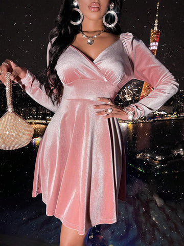 Solid V-Neck Long Sleeve Ruched Short Casual Dress For Vacation