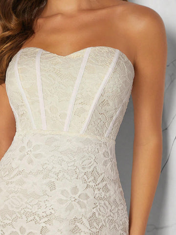 Women Solid Color & Simple Design Embroidery Decor Strapless Dress