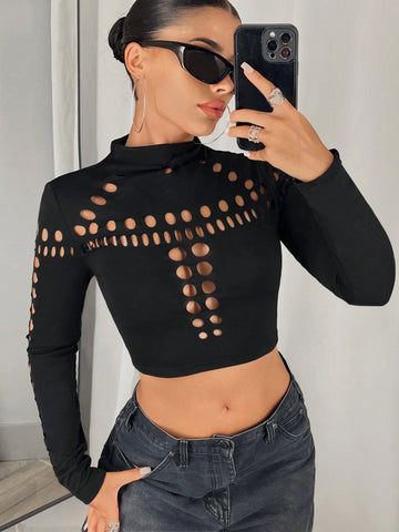 Hollow Out Mock Neck Crop Tee