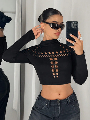 Hollow Out Mock Neck Crop Tee