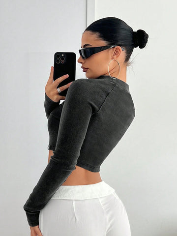 Long Sleeve Colorblock Studded Cropped T-Shirt