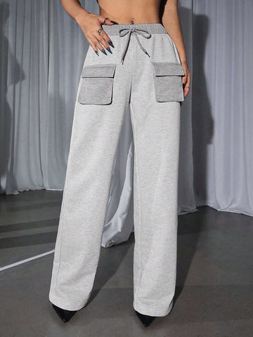 ICON Low-rise Color Blocking Shorts With 3d Pocket Design