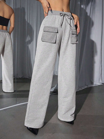 ICON Low-rise Color Blocking Shorts With 3d Pocket Design