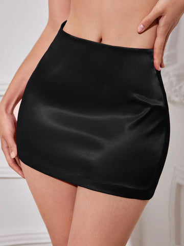 ICON Zipper Side Solid Mini Skirt