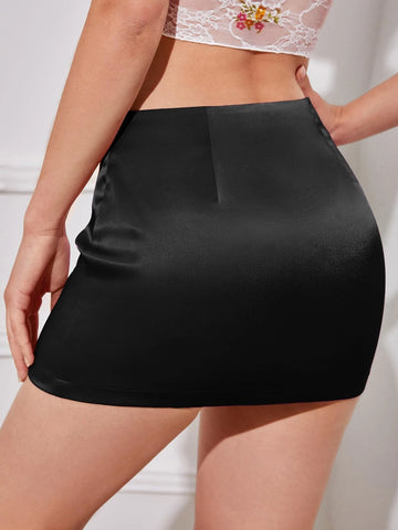 ICON Zipper Side Solid Mini Skirt