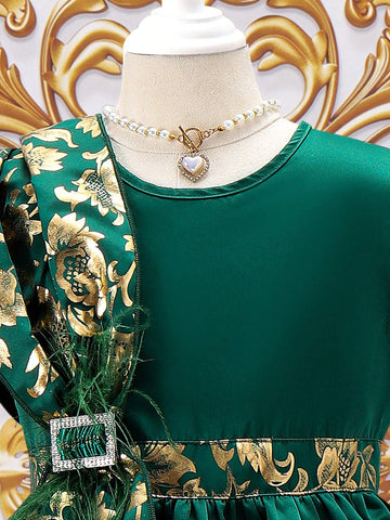 Kids EVRYDAY Young Girl Gold Pattern Round Neck Dress