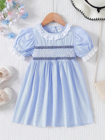 Kids EVRYDAY Young Girl Striped Puff Sleeve Embroidered Dress