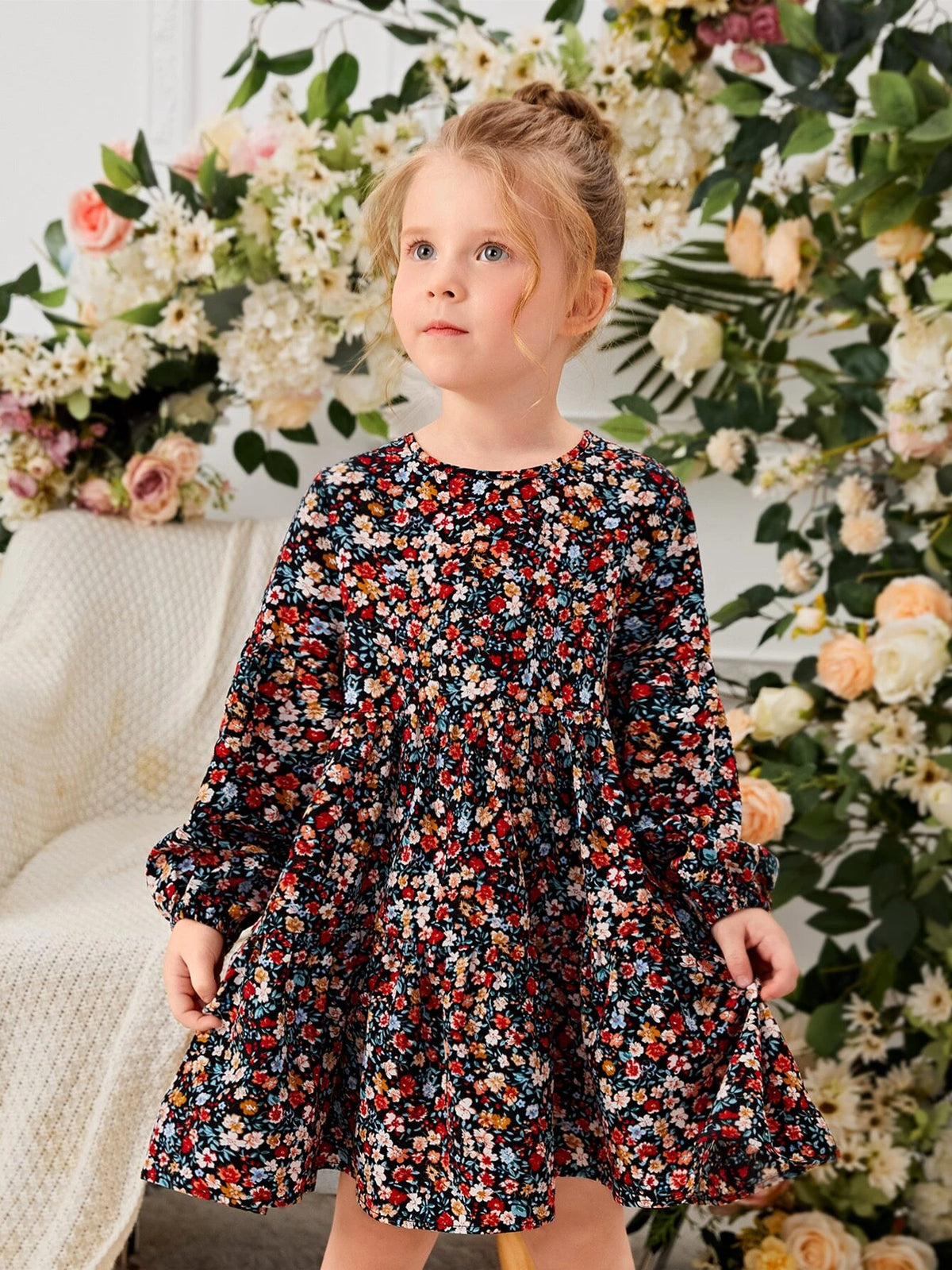 Kids SUNSHNE Young Girl Ditsy Floral Print Lantern Sleeve Dress