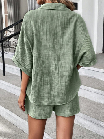 Batwing Sleeve Shirt & Drawstring Waist Shorts