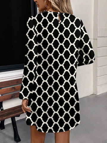 Casual Minimalist Rhombus Plaid Pattern Loose Round Neck Long Sleeve Women Dress, Suitable