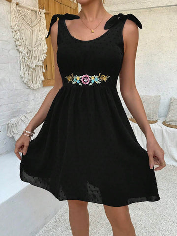 Casual Vacation Style Round Neck Dress With Floral Embroidery And Drawstring Waist