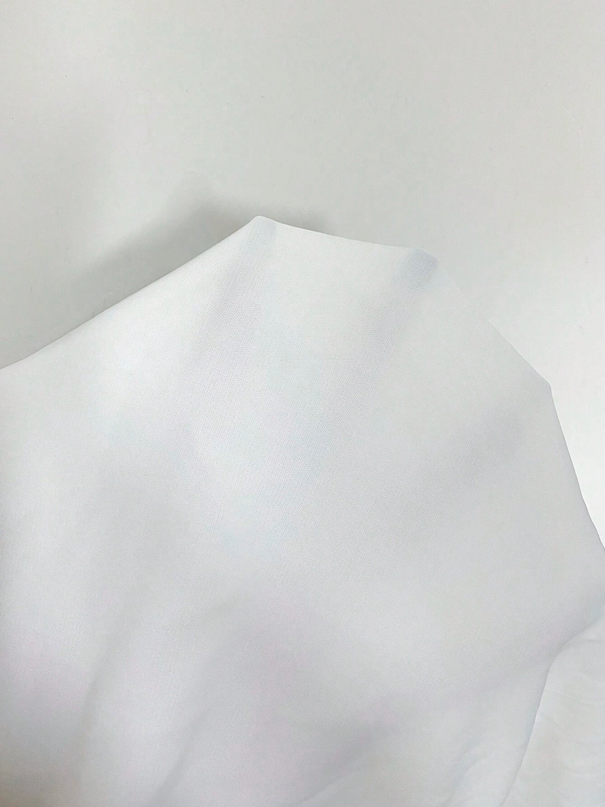 LUNE Casual Women's Twist Hem White Shirt